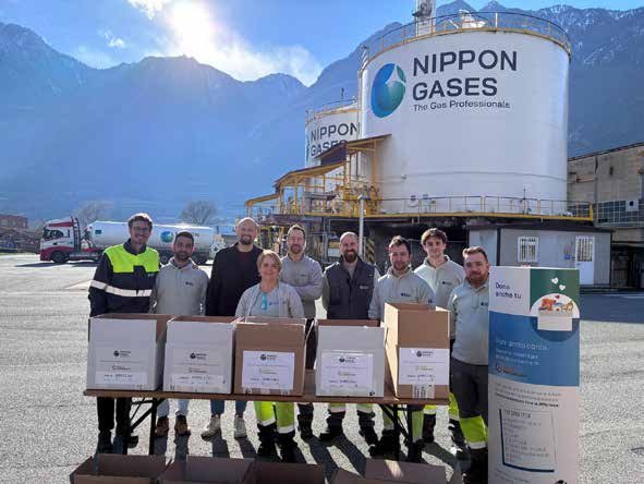 Volontari Nippon Sanso alla Colletta del Banco Alimentare